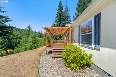 95496 Highway 42, Coos Bay, OR 97420 - Photo 9