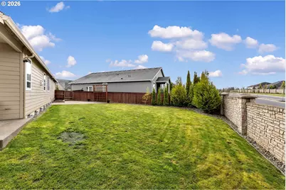 1601 S 46th Pl, Ridgefield, WA 98642 - Photo 39