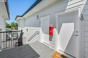 5042 NE Fremont St, Portland, OR 97213 - Photo 5