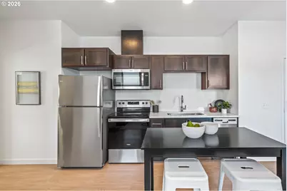 5042 NE Fremont St, Portland, OR 97213 - Photo 7
