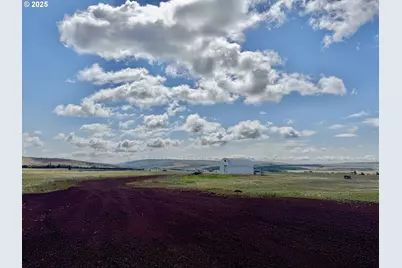 163 Three Spurs Loop, Goldendale, WA 98620 - Photo 11