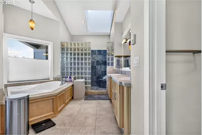 4647 SE Honors Dr, Gresham, OR 97080 - Photo 37
