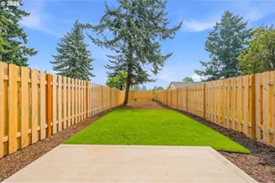 1224 SE 151st Ave, Portland, OR 97233 - Photo 9