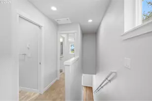 1224 SE 151st Ave, Portland, OR 97233 - Photo 13