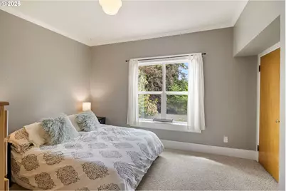 1060 W 17th Ave, Eugene, OR 97402 - Photo 29