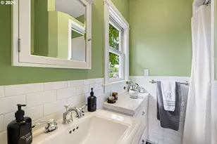 1060 W 17th Ave, Eugene, OR 97402 - Photo 21