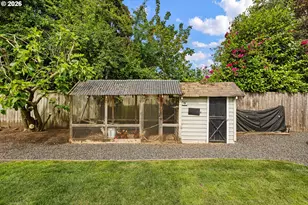 1060 W 17th Ave, Eugene, OR 97402 - Photo 45