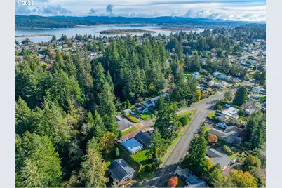 2579 Pony Creek Rd, North Bend, OR 97459 - Photo 35