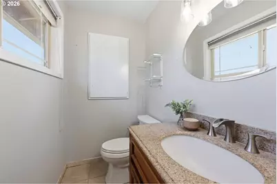 102 Sherwood Ln, Castle Rock, WA 98611 - Photo 23