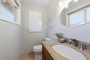102 Sherwood Ln, Castle Rock, WA 98611 - Photo 23