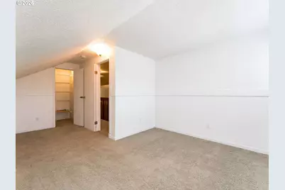 12555 SW Tiger Lilly Ln, Beaverton, OR 97008 - Photo 35