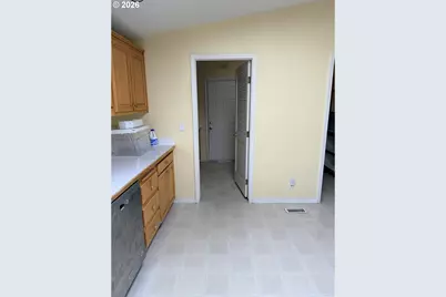 4055 Royal Ave #13, Eugene, OR 97402 - Photo 19