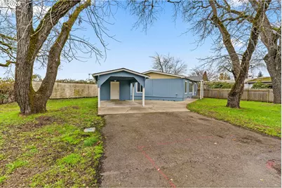 1202 N Park Ave, Eugene, OR 97404 - Photo 3