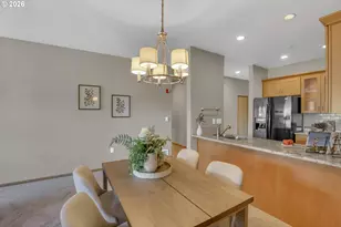 614 S Nevada St, Portland, OR 97219 - Photo 15