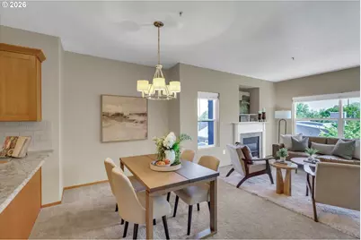 614 S Nevada St #A, Portland, OR 97219 - Photo 7