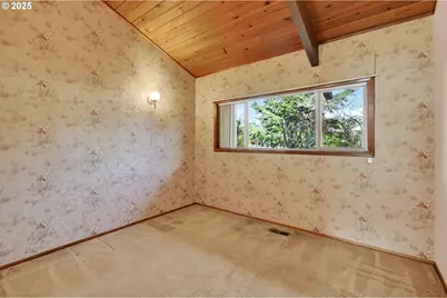 19619 SE Cottonwood St, Milwaukie, OR 97267 - Photo 17