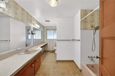 19619 SE Cottonwood St, Milwaukie, OR 97267 - Photo 19