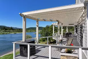 95950 N Bank Rogue River Rd, Gold Beach, OR 97444 - Photo 15