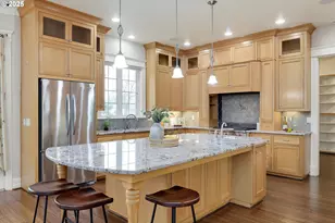 10667 Hovenden Ln, Woodburn, OR 97071 - Photo 17