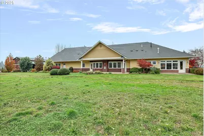 10667 Hovenden Ln, Woodburn, OR 97071 - Photo 3
