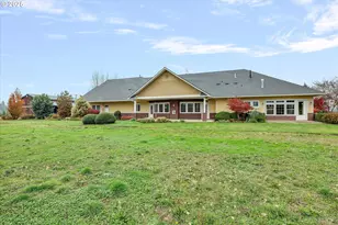 10667 Hovenden Ln, Woodburn, OR 97071 - Photo 3