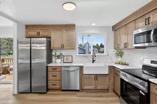 1505 NW 95th Cir, Vancouver, WA 98665 - Photo 9