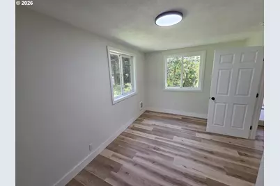 509 Garibaldi Ave, Garibaldi, OR 97118 - Photo 27