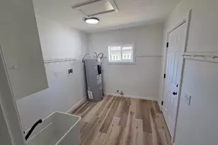 509 Garibaldi Ave, Garibaldi, OR 97118 - Photo 29