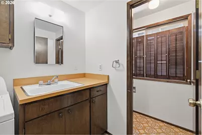 1215 Rio Glen Dr, Eugene, OR 97401 - Photo 19