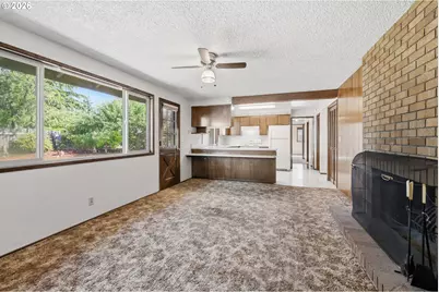 1215 Rio Glen Dr, Eugene, OR 97401 - Photo 17