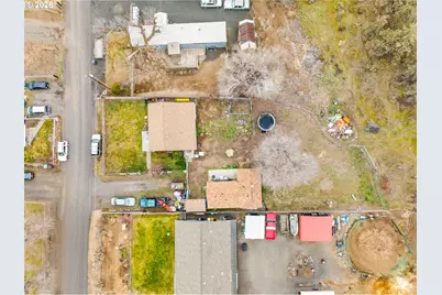 2460 SE Melrose Dr, Prineville, OR 97754 - Photo 27