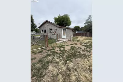 2460 SE Melrose Dr, Prineville, OR 97754 - Photo 11