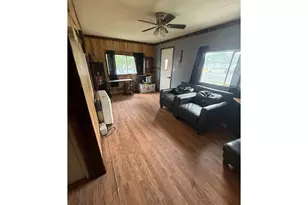 2460 S E Melrose Dr, Prineville, OR 97754 - Photo 3
