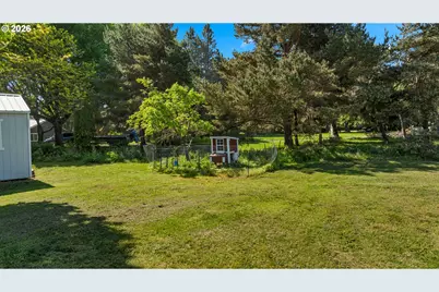 1051 Cannon Dr, Hood River, OR 97031 - Photo 41