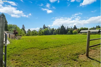 1051 Cannon Dr, Hood River, OR 97031 - Photo 33