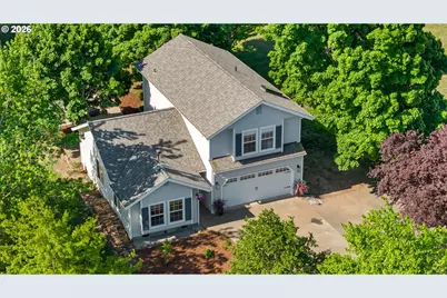 1051 Cannon Dr, Hood River, OR 97031 - Photo 3