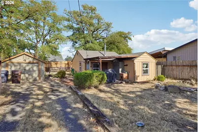 464 S 12th St, Saint Helens, OR 97051 - Photo 1