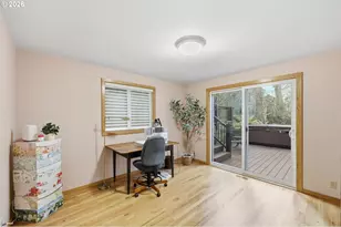 1996 Kimberly Dr, Eugene, OR 97405 - Photo 17