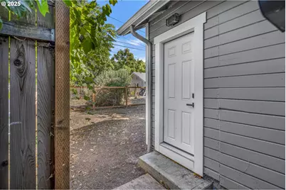 461 Blair Blvd, Eugene, OR 97402 - Photo 31