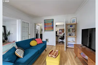 1811 NW Couch St #302, Portland, OR 97209 - Photo 15