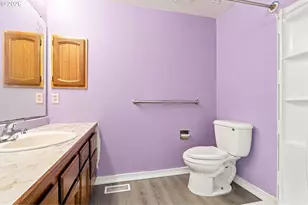 3910 NW 172nd Pl, Beaverton, OR 97006 - Photo 31