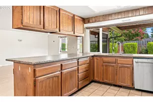 3910 NW 172nd Pl, Beaverton, OR 97006 - Photo 15