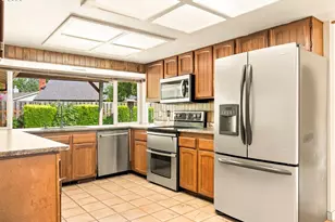 3910 NW 172nd Pl, Beaverton, OR 97006 - Photo 17