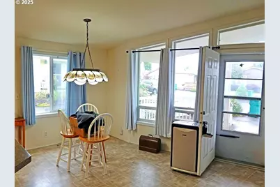 51425 SE Oak Grove Dr #65, Scappoose, OR 97056 - Photo 5