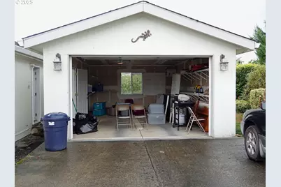 51425 SE Oak Grove Dr #65, Scappoose, OR 97056 - Photo 35