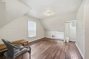 327 6th St, Springfield, OR 97477 - Photo 29
