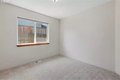 340 SW 7th St, Dundee, OR 97115 - Photo 31