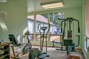 1125 58th St, Springfield, OR 97477 - Photo 5