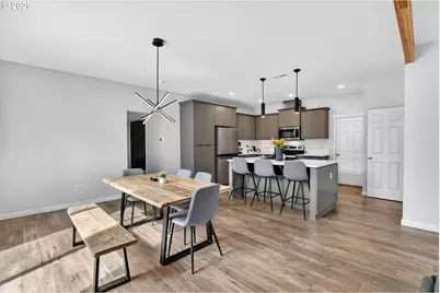 717 NE 382nd St, La Center, WA 98629 - Photo 9