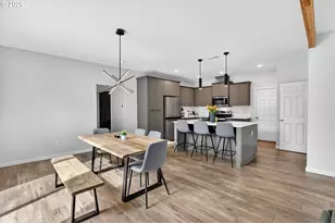 717 NE 382nd St, La Center, WA 98629 - Photo 9